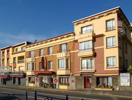 Hotel De La Matelote บูโลญ-ซูร์-แมร์ ภายนอก รูปภาพ